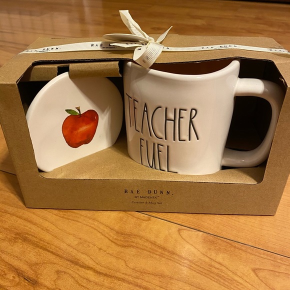 Rae Dunn Teacher Fuel Mug Set - Picture 1 of 4